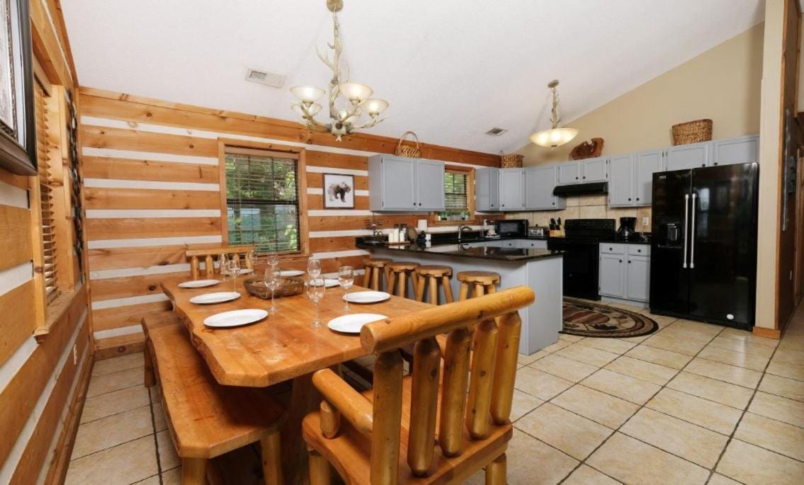 Smoky View With A Twist Villa Pigeon Forge Exterior foto